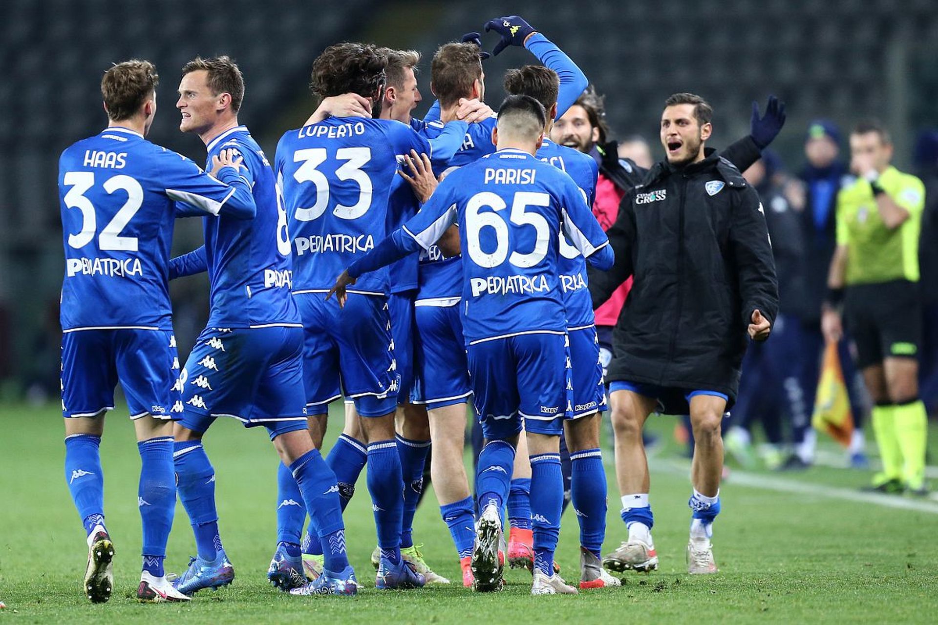 级赛事中取 级赛事中取